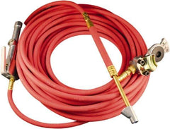 Milton - 160 Max psi Closed Check Aluminum/EPDM Inflator Gauge - Dual Foot Chuck, 1/4 FNPT, 10 to 160 psi Pressure Range - Apex Tool & Supply