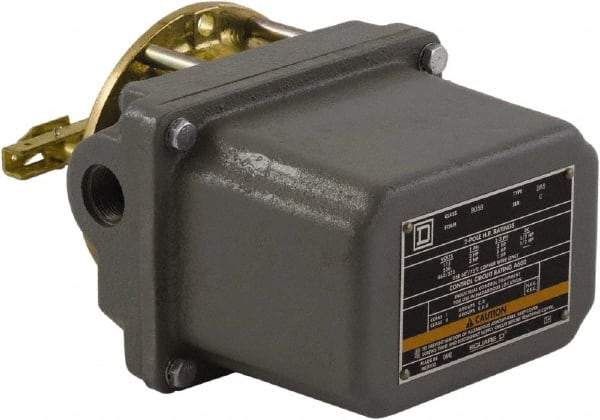 Square D - 7 and 9 NEMA Rated, DPST-DB, Float Switch Pressure and Level Switch - 575 VAC, Line-Load-Load-Line Terminal - Apex Tool & Supply