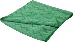 Rubbermaid - Dry Microfiber Wipes - 20" x 20" Sheet Size, Green - Apex Tool & Supply