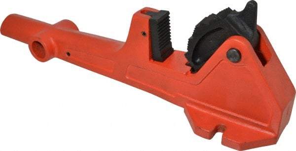 Value Collection - 1-1/4" to 2" Pipe Capacity, Portable Foot Vise - Apex Tool & Supply