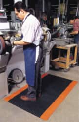 Anti-Fatigue Mat: 900″ Length, 36″ Wide, 1″ Thick, Vinyl, Beveled Edge, Heavy-Duty Diamond Plate, Black & Yellow, Dry