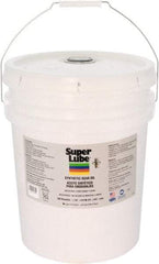 Synco Chemical - 5 Gal Pail, Synthetic Gear Oil - -45°F to 450°F, ISO 320 - Apex Tool & Supply