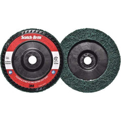 3M - 7" Extra Coarse Grade Aluminum Oxide Deburring Disc - 7/8" Center Hole, Quick Change Connection, Green, 8,600 Max RPM - Apex Tool & Supply