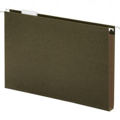 UNIVERSAL - 9-1/2x11-3/4", Legal, Standard Green, Hanging File Folder - 11 Point Stock, 1/5 Tab Cut Location - Apex Tool & Supply