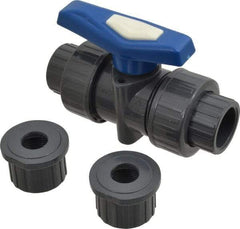 Simtech - 3/4" Pipe, Full Port, PVC True Union Design Ball Valve - Inline - Two Way Flow, FNPT x FNPT (with Socket Adapter) Ends, Tee Handle, 232 WOG - Apex Tool & Supply