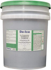 Detco - 5 Gal Pail Alcohol Liquid - Effective to -40°F - Apex Tool & Supply