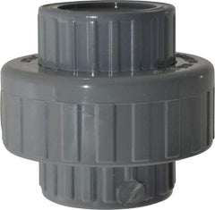 Value Collection - 1" CPVC Plastic Pipe Union with EPDM O-Ring - Schedule 80, FIPT x FIPT End Connections - Apex Tool & Supply