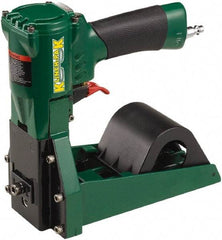 Klinch-Pak - Pneumatic Staple Gun - 1-1/4" Staples, 1000 Lb Capacity, Green, Aluminum - Apex Tool & Supply