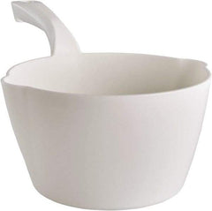 Remco - 64 oz White Polypropylene Round Bottom Scoop - 8.3" Wide x 4-1/2" Deep Bowl, 5-1/2" Handle Length, 13" OAL - Apex Tool & Supply