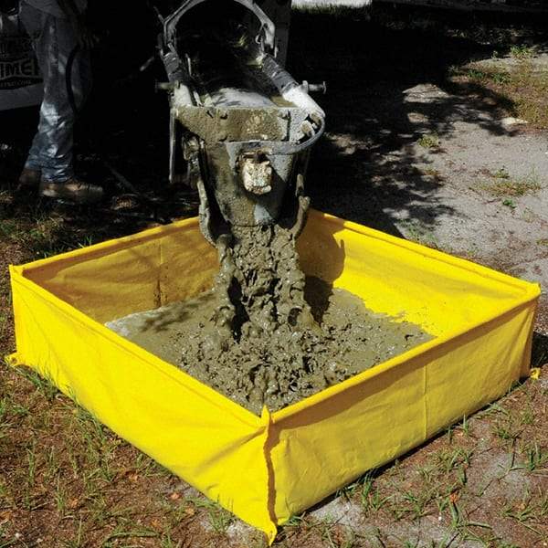 UltraTech - 139 Gal 10mil Polyethylene Concrete Washout Berm - 14" High x 4' Wide x 4" Long - Apex Tool & Supply