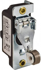 Square D - SPDT, NC/NO, 600 VAC, Screw Terminal, Roller Plunger Actuator, General Purpose Limit Switch - 1 NEMA Rating, IP20 IPR Rating, Bracket Mount, 1/2 Lb. Operating Force - Apex Tool & Supply