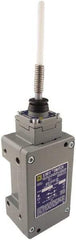 Square D - SPDT, NC/NO, 600 Volt, Screw Terminal, Cat Whisker Actuator, General Purpose Limit Switch - 1, 2, 4, 6, 12, 13, 6P NEMA Rating, IP67 IPR Rating - Apex Tool & Supply