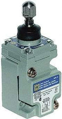 Square D - SPDT, NC/NO, 600 Volt Screw Terminal, Plunger Actuator, General Purpose Limit Switch - 1, 2, 4, 6, 12, 13, 6P NEMA Rating, IP67 IPR Rating - Apex Tool & Supply