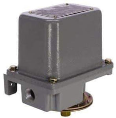 Square D - 7 and 9 NEMA Rated, SPDT, 0.2 to 10 psi, Electromechanical Pressure and Level Switch - Adjustable Pressure, 120 VAC at 6 Amp, 125 VDC at 0.22 Amp, 240 VAC at 3 Amp, 250 VDC at 0.27 Amp, 1/4 Inch Connector, Screw Terminal, For Use with 9012G - Apex Tool & Supply