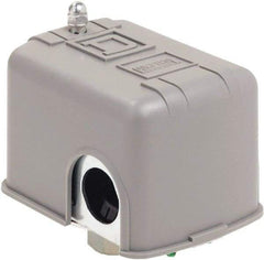 Square D - 1 and 3R NEMA Rated, 20 to 40 psi, Electromechanical Pressure and Level Switch - Adjustable Pressure, 575 VAC, L1-T1, L2-T2 Terminal, For Use with Square D Pumptrol - Apex Tool & Supply
