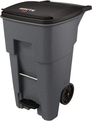 Rubbermaid - 65 Gal Gray Rectangle Trash Can - Plastic, None Graphic, 44.74" High x 25.33" Wide, Lid Included - Apex Tool & Supply