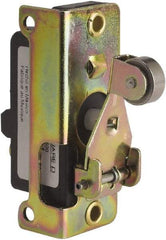 Square D - SPDT, NC/NO, 600 VAC, Screw Terminal, Roller Plunger Actuator, General Purpose Limit Switch - 1 NEMA Rating, IP20 IPR Rating, Bracket Mount, 1/2 Lb. Operating Force - Apex Tool & Supply