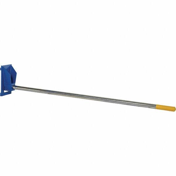 Vestil - 2,500 Lb Capacity Rug Ram/Carpet Pole - Apex Tool & Supply