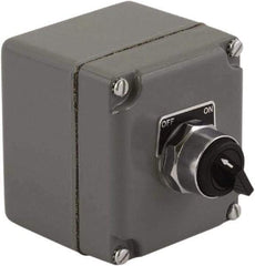 Schneider Electric - 1 Operator, Pushbutton Control Station - Start (Legend), Momentary Switch, NO/NC Contact, NEMA 1, 13, 3, 4 - Apex Tool & Supply