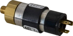 United Electric Controls - 1,500 Max psi, Compact Cylindral Pressure Switch - 1/8 Thread - Apex Tool & Supply