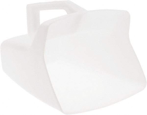 Rubbermaid - 64 oz White Polycarbonate Flat Bottom Scoop - Apex Tool & Supply