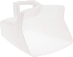 Rubbermaid - 64 oz White Polycarbonate Flat Bottom Scoop - Apex Tool & Supply