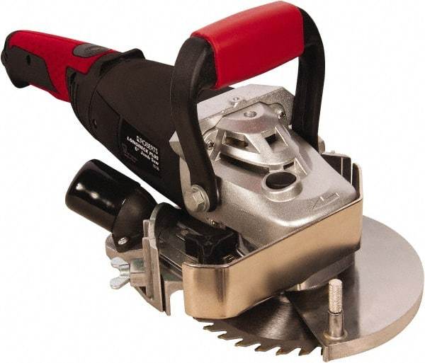 QEP - 9.6 Amps, 6" Blade Diam, 8,000 RPM, Electric Circular Saw - 120 Volts, 5/8" Arbor Hole, Right Blade - Apex Tool & Supply