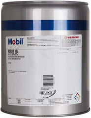 Mobil - 5 Gal Pail, ISO 32, SAE 10, Air Compressor Oil - -20°F to 400°, 29.5 Viscosity (cSt) at 40°C, 5.5 Viscosity (cSt) at 100°C - Apex Tool & Supply
