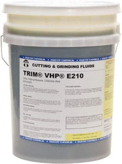 Master Fluid Solutions - Trim VHP E210, 5 Gal Pail Cutting & Grinding Fluid - Water Soluble, For Grinding, Drilling, Gundrilling, Gunreaming - Apex Tool & Supply