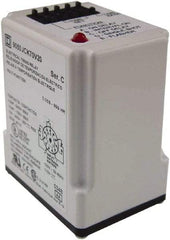 Square D - 11 Pin, 999 hr Delay, Multiple Range DPDT Time Delay Relay - 10 Contact Amp, 12 VDC, Pushbutton Thumbwheel - Apex Tool & Supply