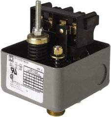 Square D - 1 NEMA Rated, DPST, 110 to 125 psig, Vacuum Switch Pressure and Level Switch - Adjustable Pressure, 575 VAC, 0.13 Inch NPSF Connector, Screw Terminal, For Use with Air Compressors, Electrically Driven Water Pumps - Apex Tool & Supply