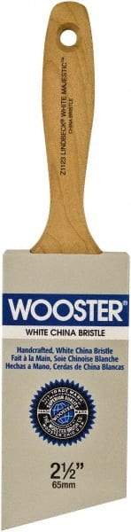Wooster Brush - 2-1/2" Angled Hog Varnish Brush - 2-15/16" Bristle Length, 5-1/8" Maple Beavertail Handle - Apex Tool & Supply