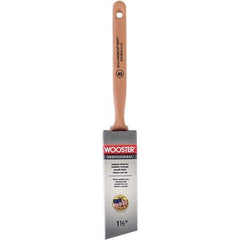 Wooster Brush - 1-1/2" Angled Synthetic Sash Brush - 2-7/16" Bristle Length, 7-7/8" Poly Foam Fluted Handle - Apex Tool & Supply