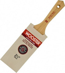 Wooster Brush - 3-1/2" Flat Nylon/Polyester Varnish Brush - 3-11/16" Bristle Length, 5-1/2" Maple Beavertail Handle - Apex Tool & Supply