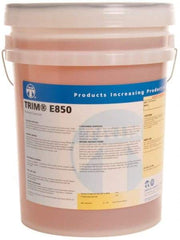 Master Fluid Solutions - Trim E850, 5 Gal Pail Cutting & Grinding Fluid - Water Soluble, For Cutting, Grinding - Apex Tool & Supply