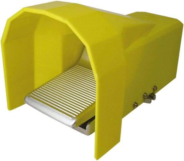 PRO-SOURCE - 1/4" NPT Manual Mechanical Valve - 5-Way, 2 Position, Foot Pedal/Spring with I Guard, 0.65 CV Rate & 127.98 Max psi - Apex Tool & Supply