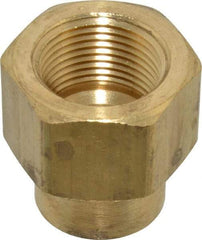 Parker - 3/4 x 1/2 Female Thread, Brass Industrial Pipe Coupling - FNPTF, 1,000 psi - Apex Tool & Supply