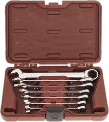 Paramount - 7 Piece, 3/8" to 3/4", Ratcheting Combination Wrench Set - Inch Measurement Standard, Full Polish Chrome Finish, Comes in Blow Molded Case - Apex Tool & Supply