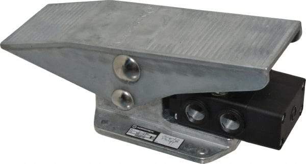 Norgren - 1/4" NPT Packed Spool Valve - 3-Way, Pedal Type, Spring Activation & 0.98 CV Rate - Apex Tool & Supply