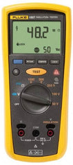 Fluke - Backlight Display, 10,000 Megohm Electrical Insulation Resistance Tester & Megohmmeter - 1,000 VDC Max Test Voltage, Powered by AA Battery - Apex Tool & Supply