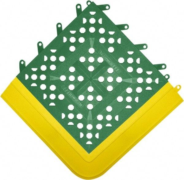 Wearwell - 27" Long x 42" Wide x 27" High x 5/8" Thick, PVC Plumbed Wash Station Emergency Eyewash/Drench Shower Mat - Green Matting, Includes 3" Wide Ramps - Apex Tool & Supply