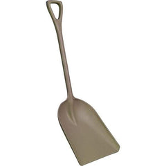 Remco - 17" High x 14" Wide Square Plastic Shovel - 42" Long Plastic D-Grip Handle, No Step - Apex Tool & Supply