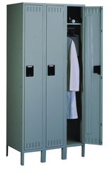 72"W x 18"D x 72"H Sixteen Person Locker (Each opn. To be 12"w x 18"d) with Coat Rod, w/6"Legs, Knocked Down - Apex Tool & Supply